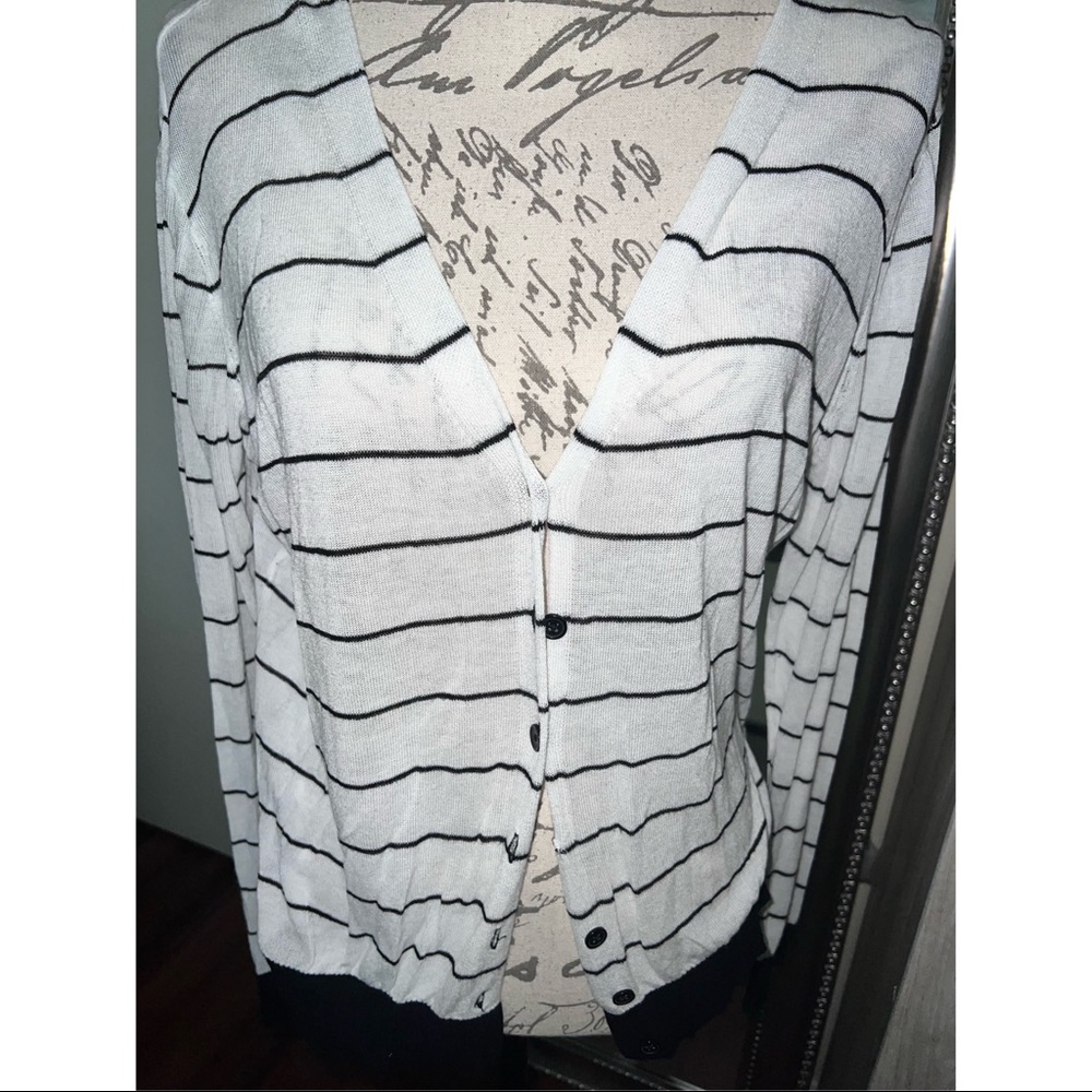 White cardigan with black stripes/ lace back
